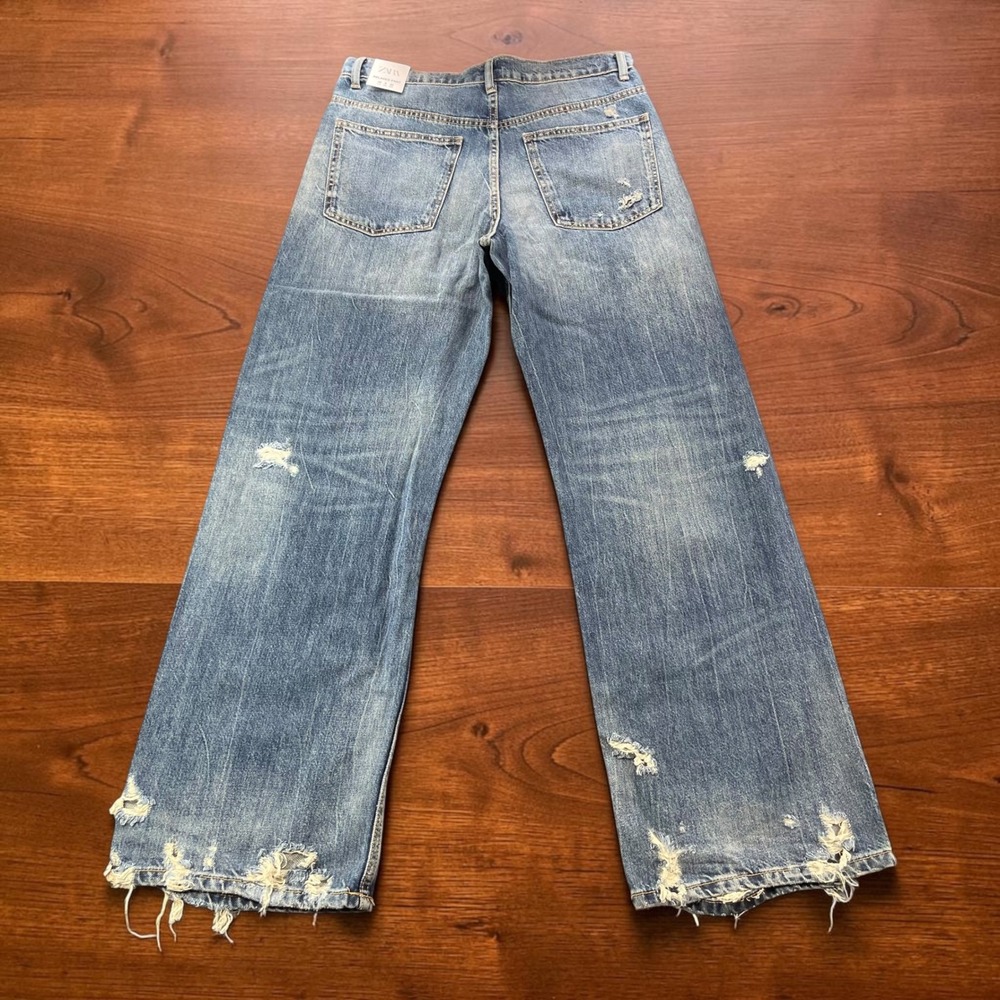 NEW Zara Mid-Rise Full Length Wide Leg Distressed Jeans Blue Size 8 W32xL32 - Picture 2 of 13